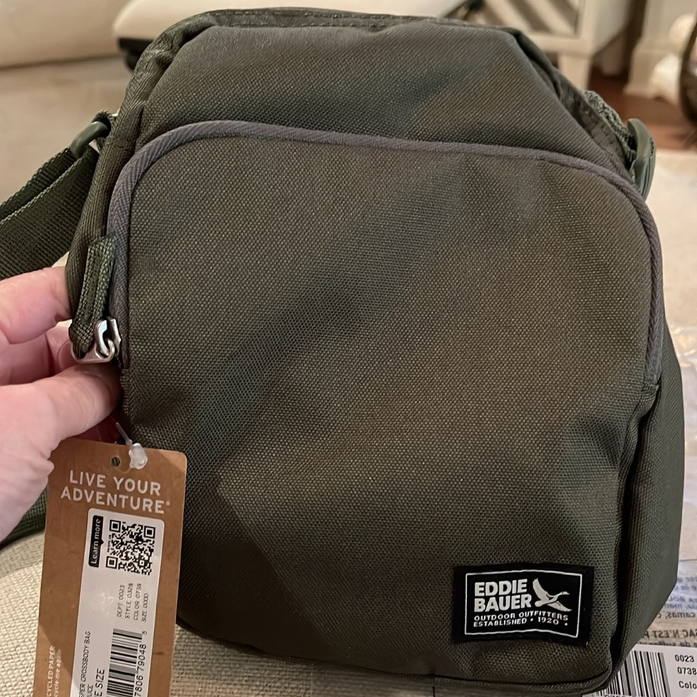 Eddie Bauer Spruce Jasper Crossbody Bag/NWT - Picture 5 of 10